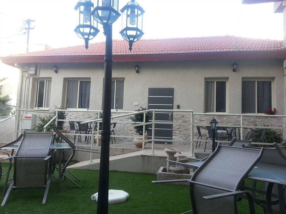 Hotel Loui Talpiot Хайфа Экстерьер фото