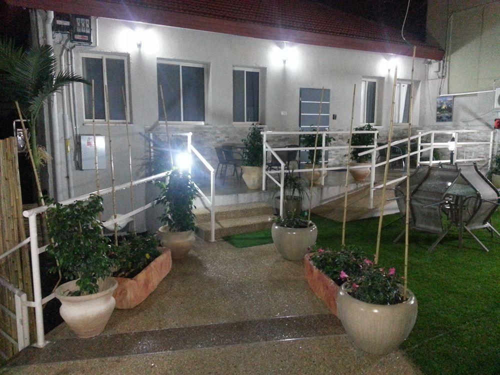 Hotel Loui Talpiot Хайфа Экстерьер фото